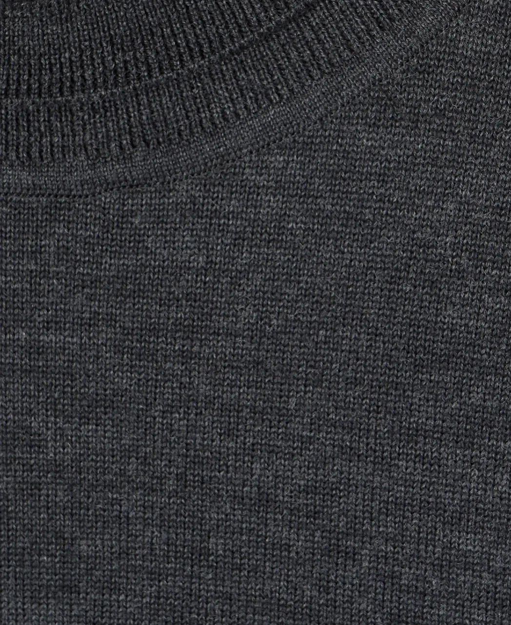 12G Turtleneck Knit  Super Extra Fine Merino