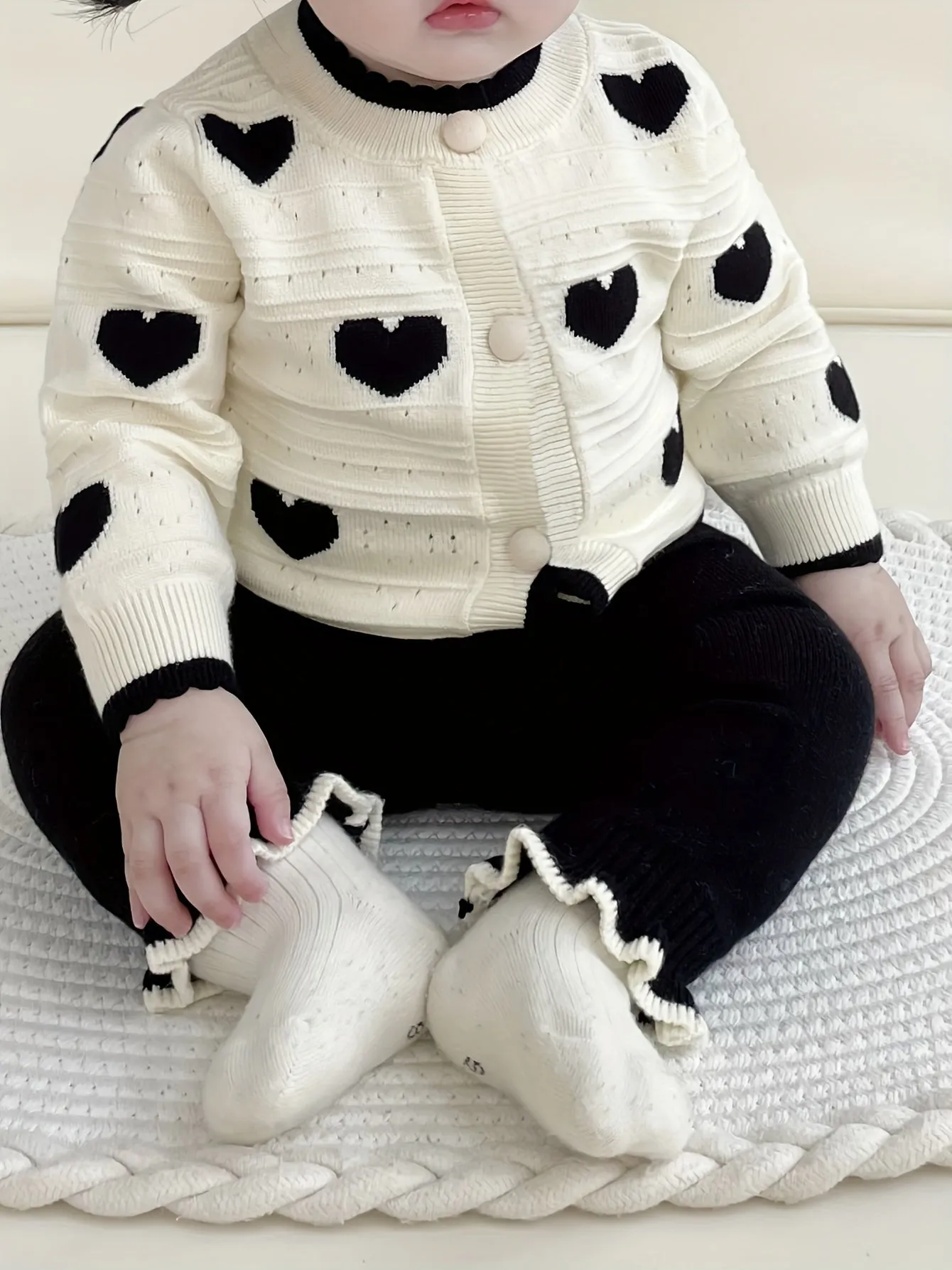 2pcs Adorable Heart Pattern Baby Girl's Sweater Cardigan Set - Soft Knitted Fabric, Casual Style, Warm Winter Fall Clothing - Toddler & Infant Girl's Outfit for Cold Weather