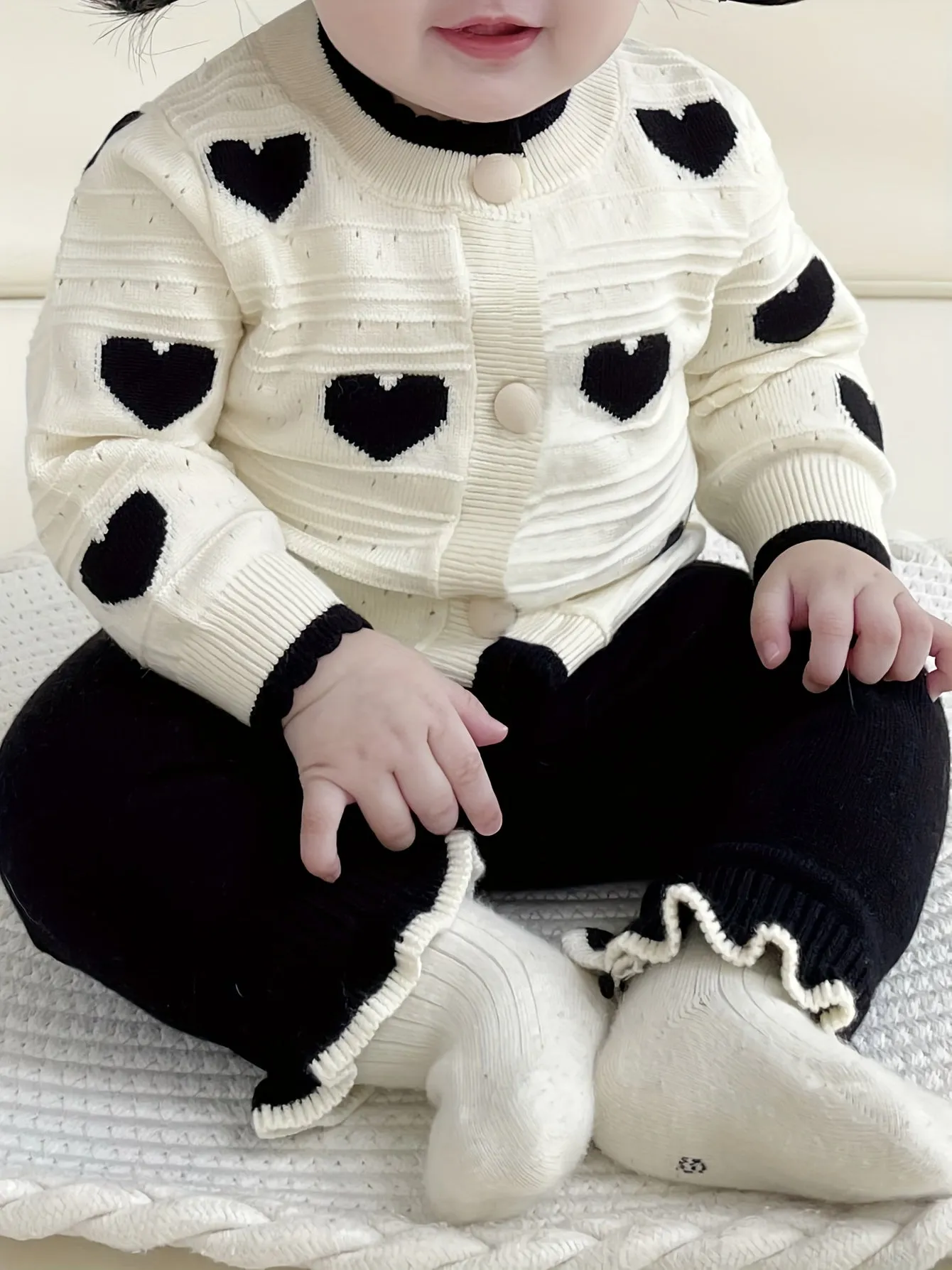 2pcs Adorable Heart Pattern Baby Girl's Sweater Cardigan Set - Soft Knitted Fabric, Casual Style, Warm Winter Fall Clothing - Toddler & Infant Girl's Outfit for Cold Weather