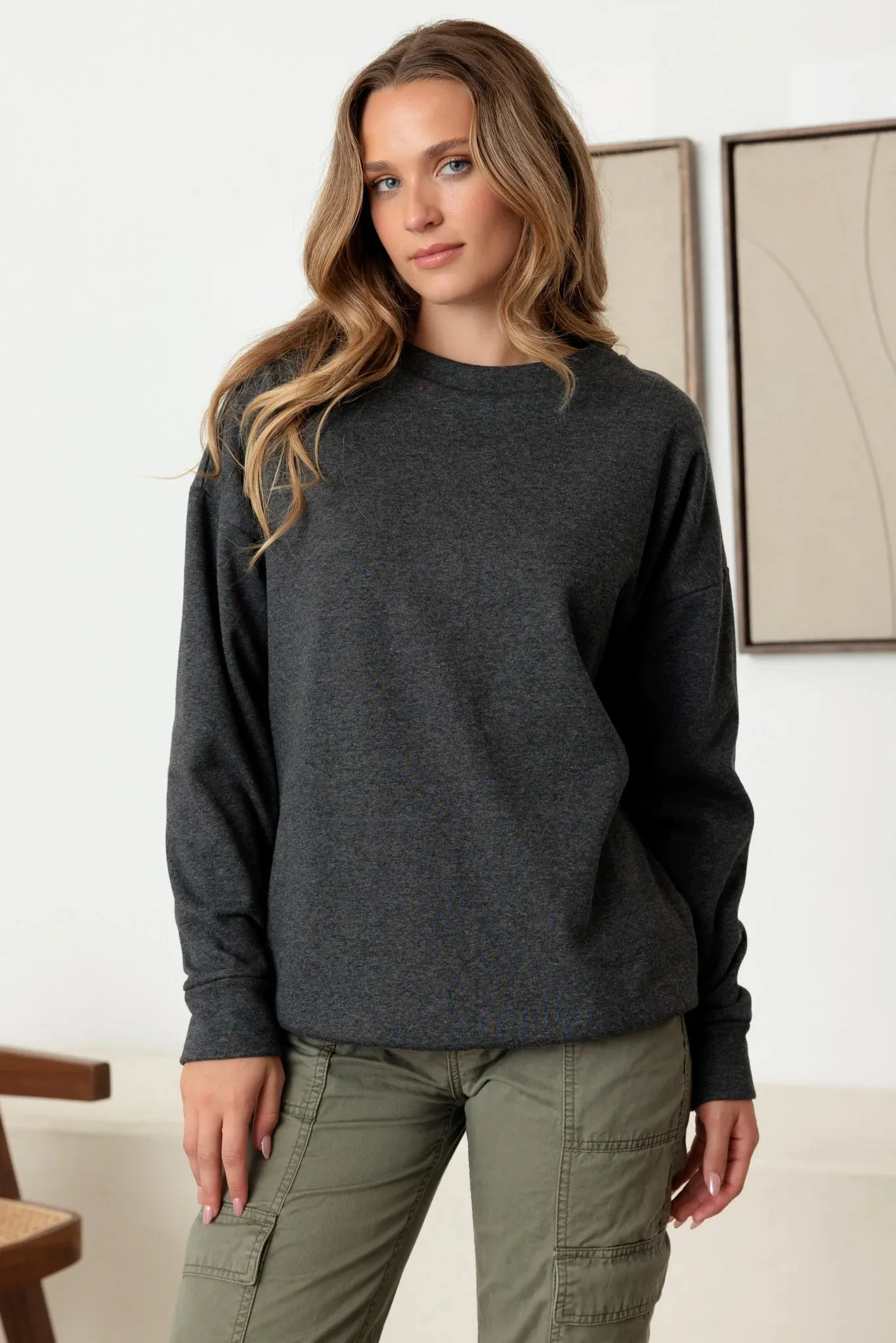 Basic Long Sleeve Soft Sweatshirt