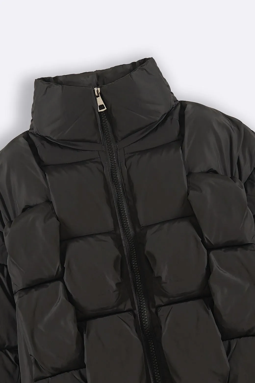 CHAIN QUILT PUFFER JACKET