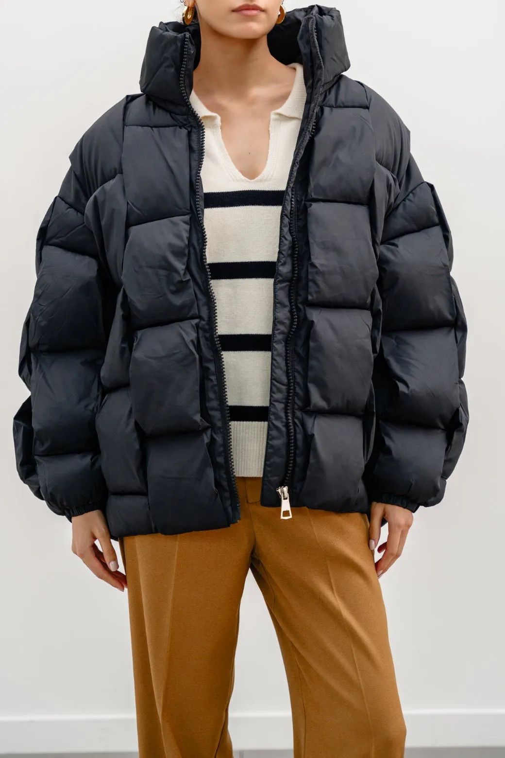 CHAIN QUILT PUFFER JACKET