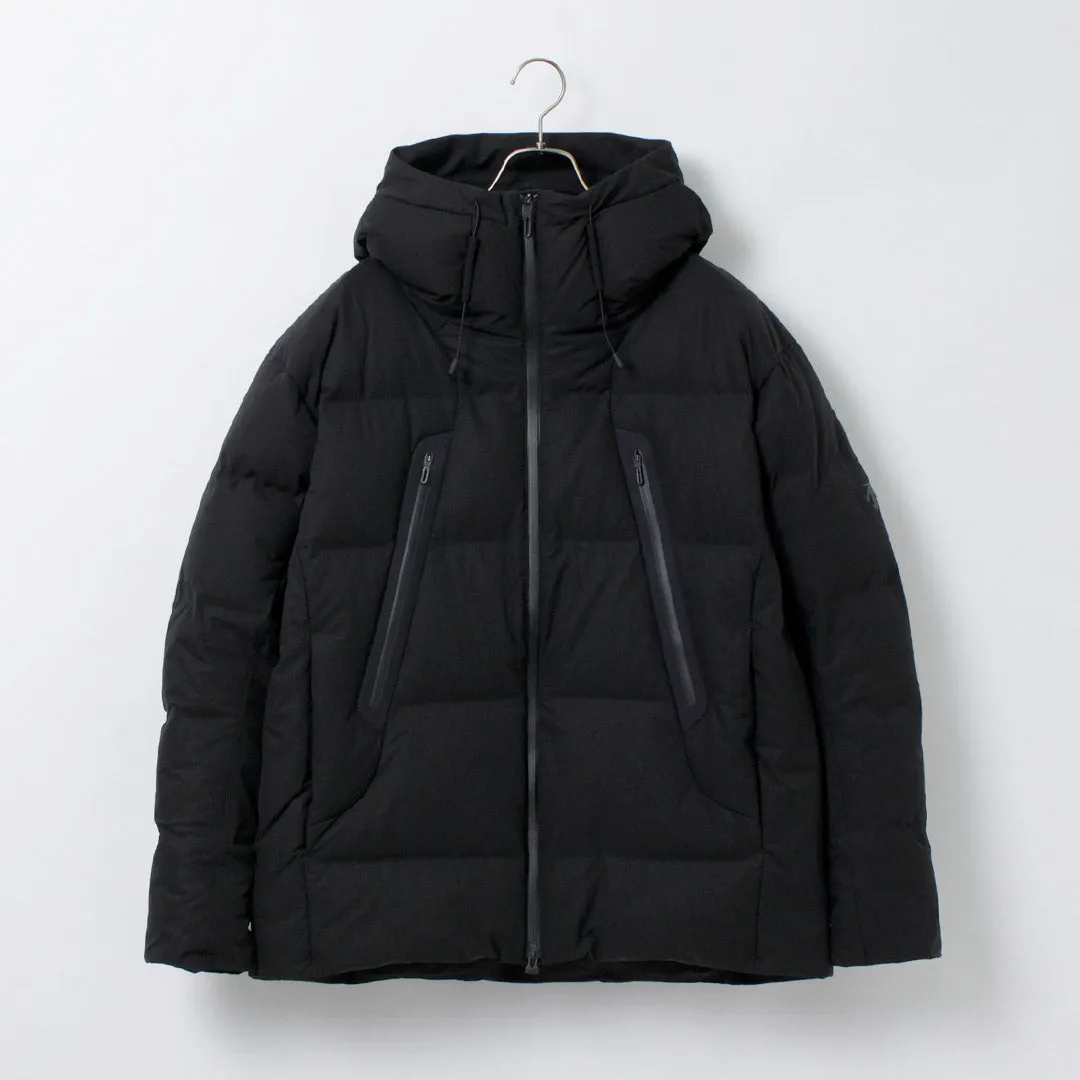 DESCENTE / ALLTERRAIN / Mizusawa Down Oversized Mountaineer Down Jacket Model 2024