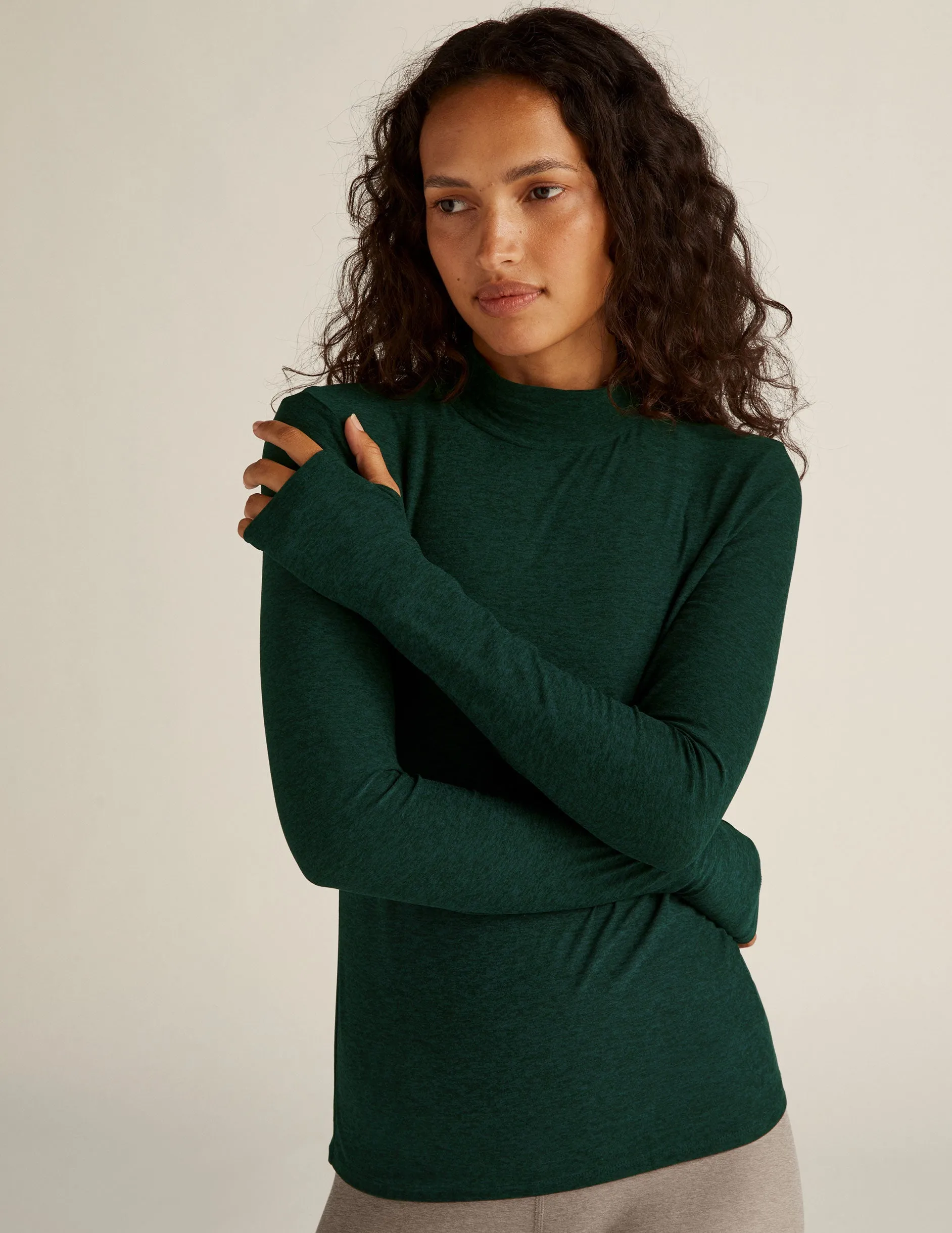 Featherweight Moving On Pullover