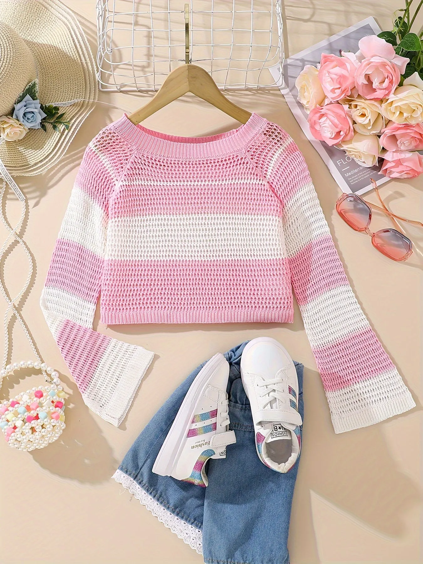 Girls Stylish & Comfy Long Bell Bottom Sleeve Color Block Knit Sweater For Spring & Fall