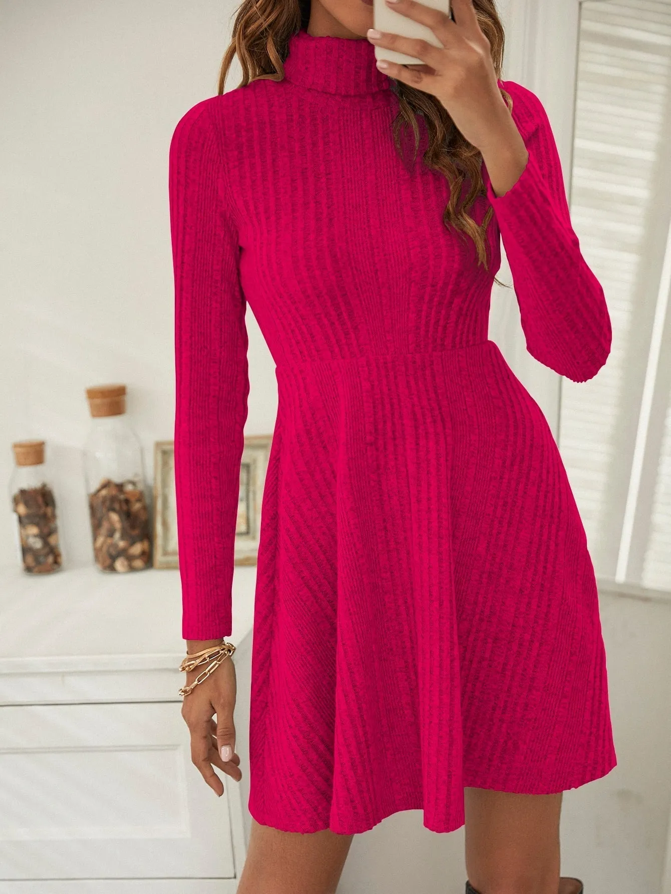 KittenAlarm - Turtleneck pleated thread Long Sleeve Dress