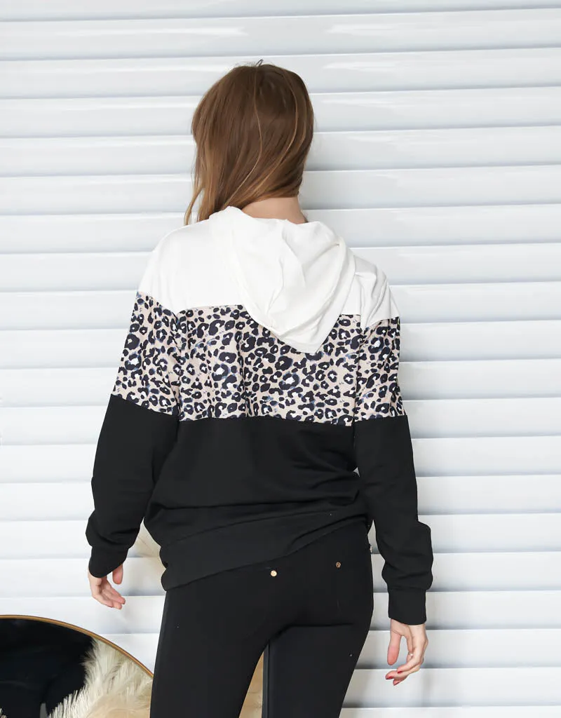 Long Sleeve Animal Print Hoodie