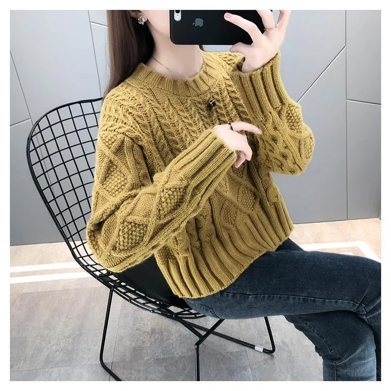 METAVERSMALL Autumn and winter foreign style loose twist pullover 2023 new temperament short sweater wear knitted bottoming shirt