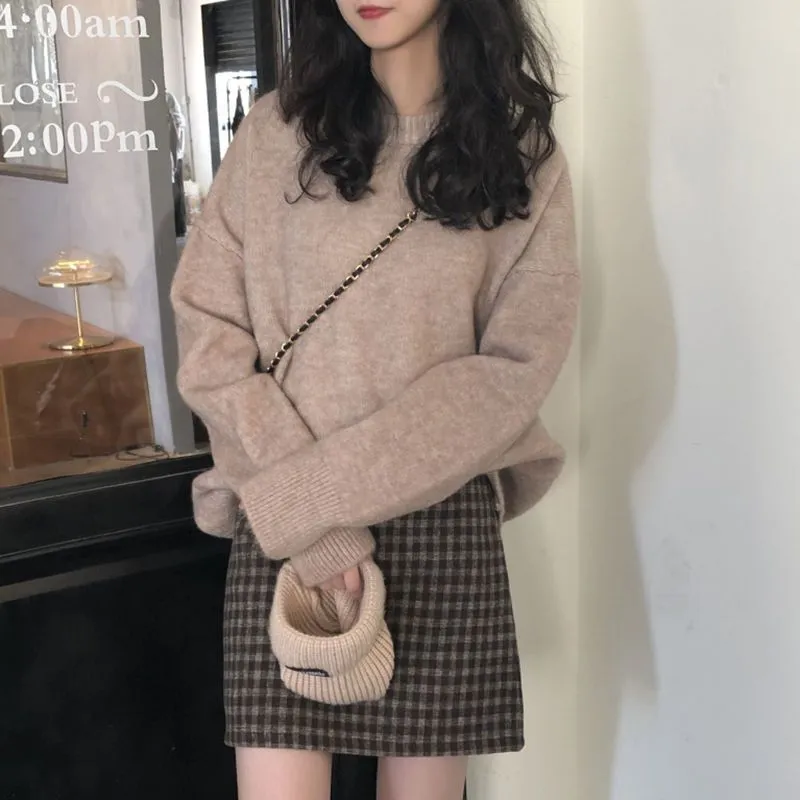 METAVERSMALL Casual Japanese style loose and lazy long-sleeved bottom sweater 2023 autumn and winter college style crew-neck knitted sweater