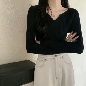 METAVERSMALL Low-neck black bottoming shirt women's spring New new style with fashionable and fashionable foreign-style sweater unique knitted top